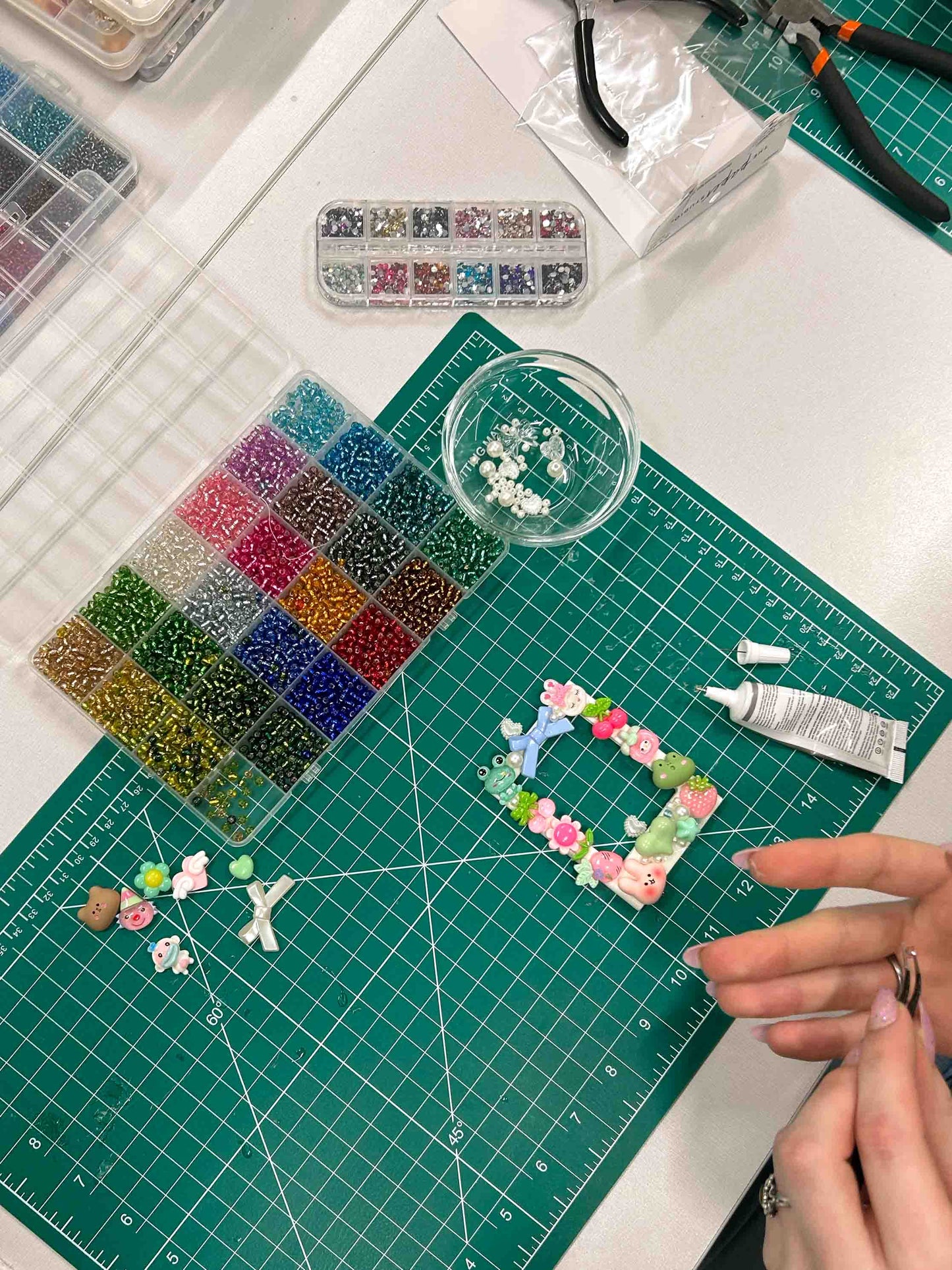 Beaded Polaroid Magnets Workshop
